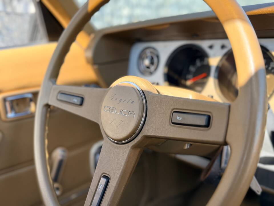 Bild 20/36 von Toyota Celica 1.6 (1981)