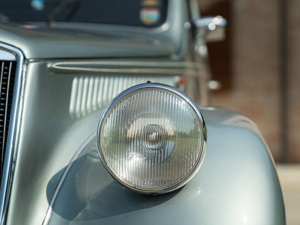 Image 28/50 of Lancia Ardea (1947)