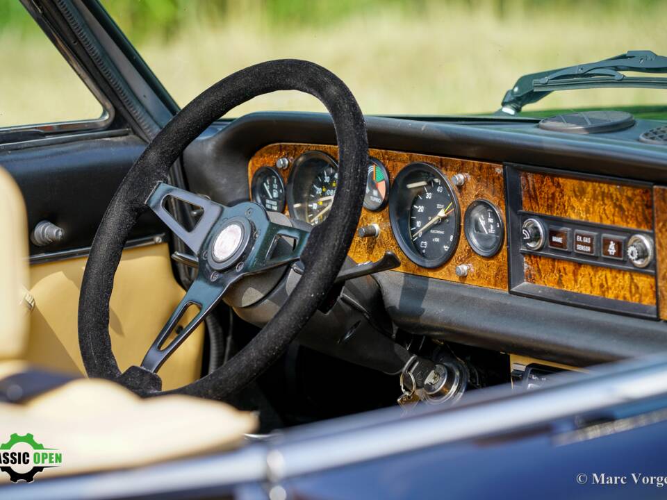 Image 24/42 of FIAT Spider 2000 (1981)