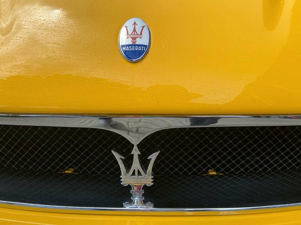 Afbeelding 20/21 van Maserati Spyder 4200 Cambiocorsa (2003)