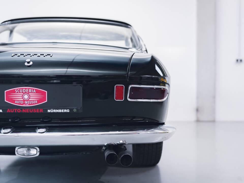 Image 78/100 of Ferrari 330 GT 2+2 (1965)