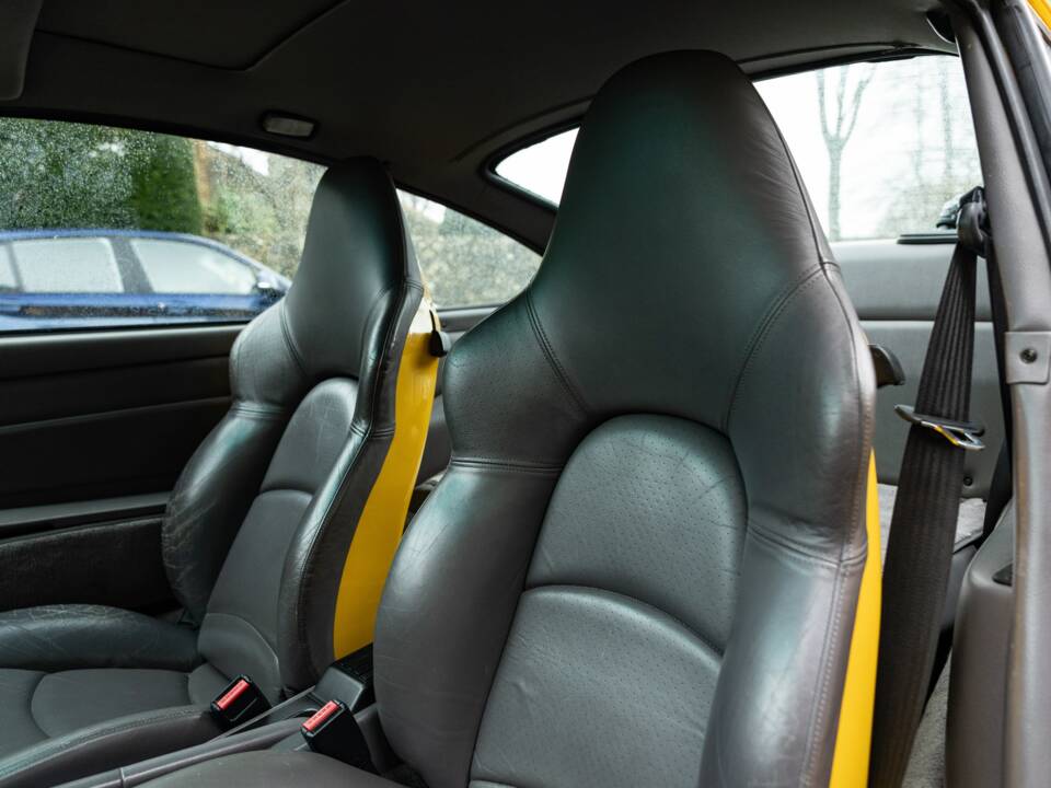 Bild 10/29 von Porsche 911 Carrera (1995)