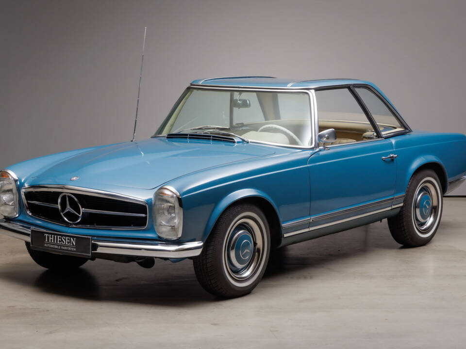 Image 2/38 of Mercedes-Benz 250 SL (1967)