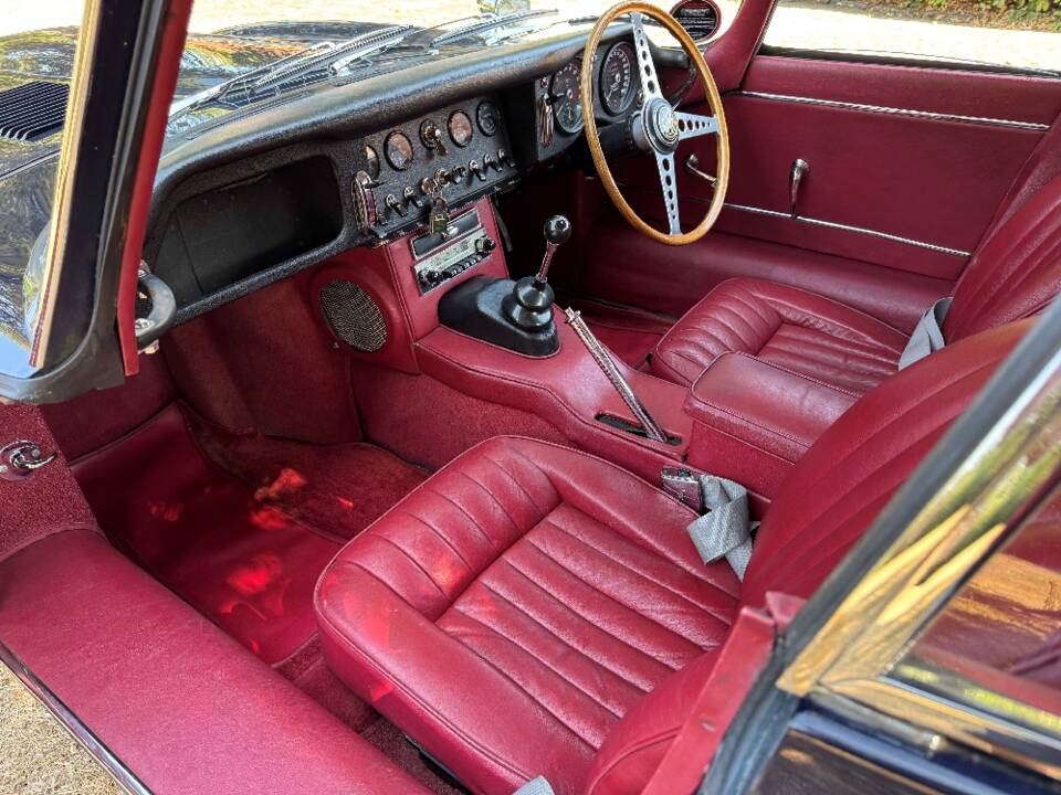 Immagine 37/52 di Jaguar Type E 4.2 (1965)