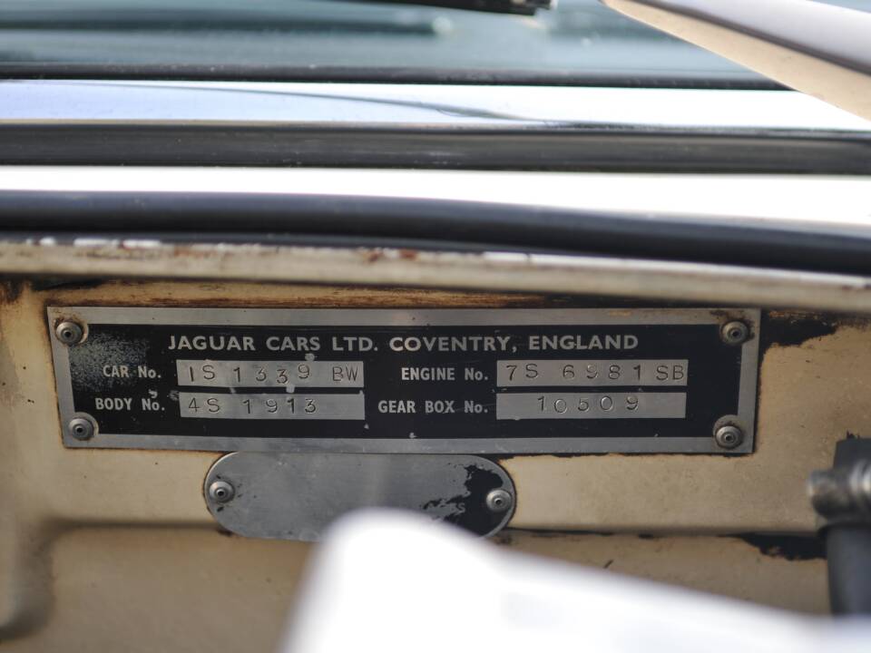 Image 20/37 de Jaguar Type E V12 (1972)