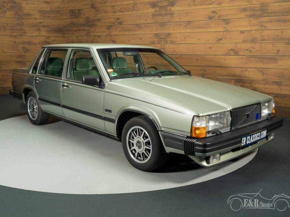 Image 5/19 of Volvo 760 GLE (1983)