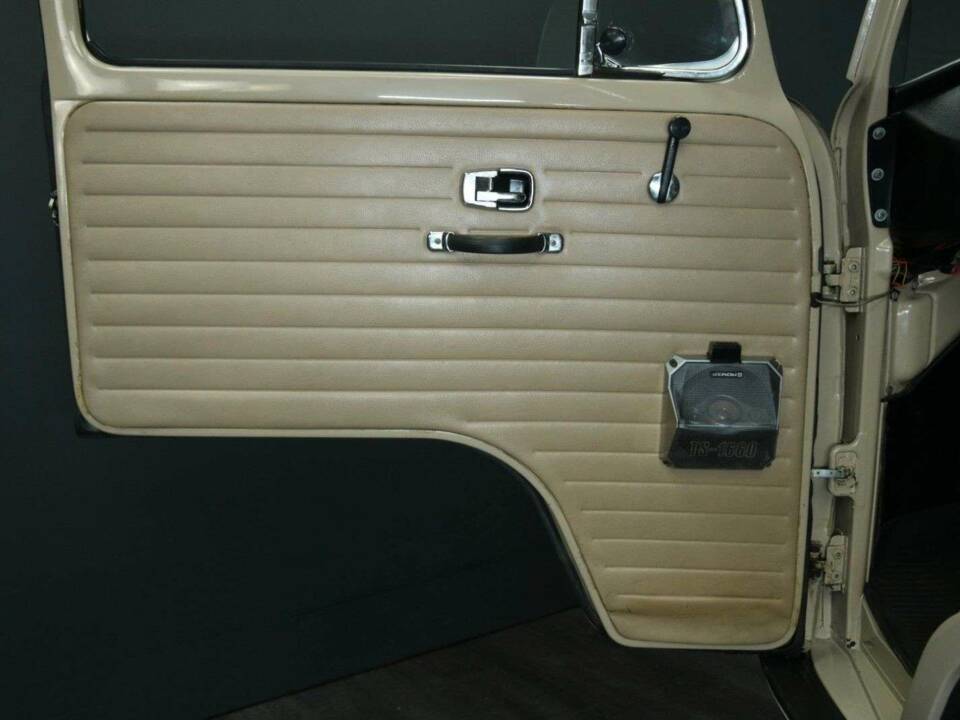 Immagine 10/50 di Volkswagen T2a Westfalia (1969)