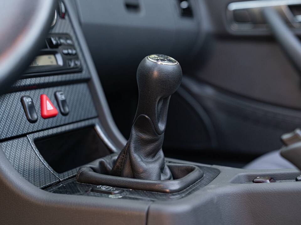 Immagine 38/50 di Mercedes-Benz SLK 200 (1997)
