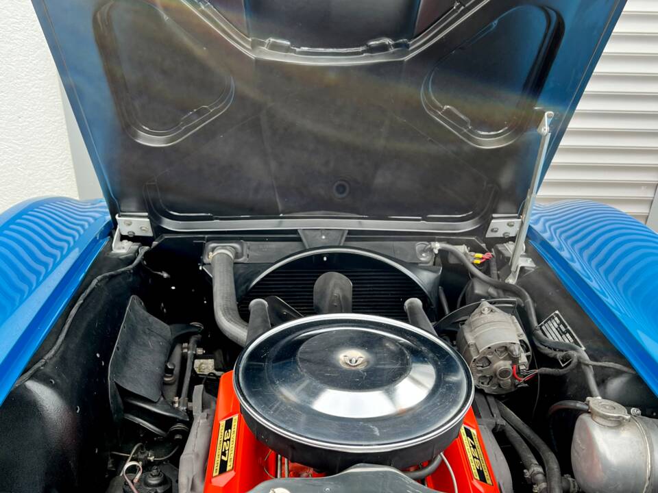 Image 10/26 of Chevrolet Corvette Sting Ray Convertible (1965)