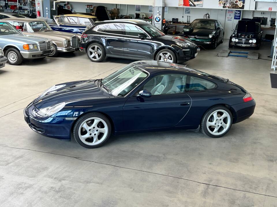 Image 7/44 de Porsche 911 Carrera (2000)