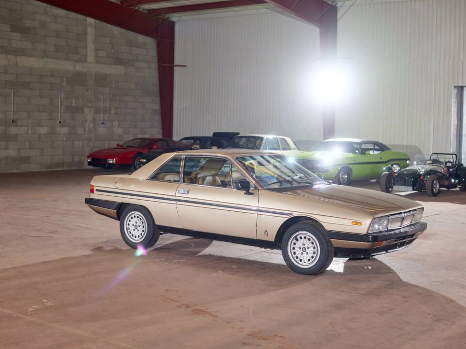 Afbeelding 6/41 van Lancia Gamma Coupe 2500 I.E. (1981)