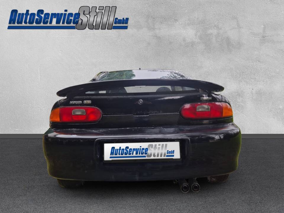 Immagine 4/33 di Mazda MX-3 1.8 (1991)