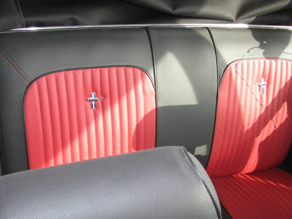 Image 19/40 of Ford Mustang 351 (1969)