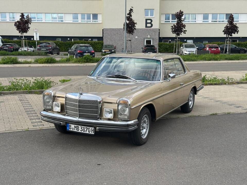 Bild 2/27 von Mercedes-Benz 250 CE (1970)
