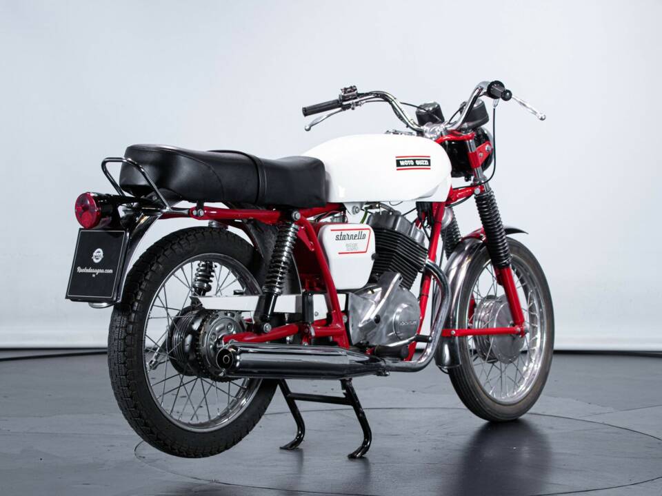 Image 6/50 of Moto Guzzi Stornello 125 II (1971)