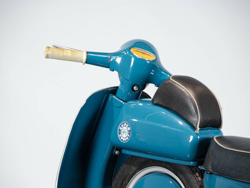 Image 27/36 of Piaggio DUMMY (1967)
