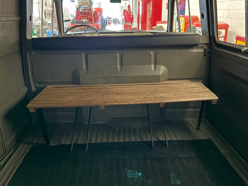 Image 17/18 of Ford Taunus Transit 1250 (1986)