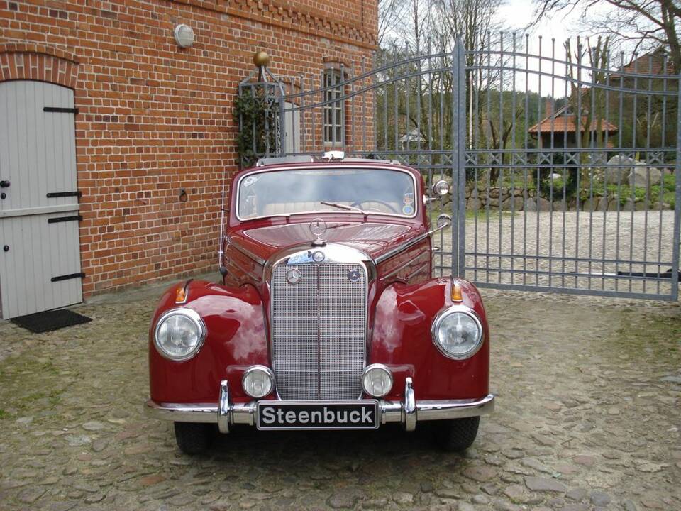 Mercedes-Benz 220 Cabriolet B (W 187) 1951
