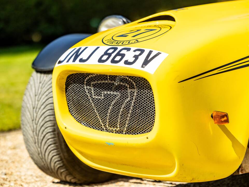 Image 33/43 of Lotus Seven (2004)
