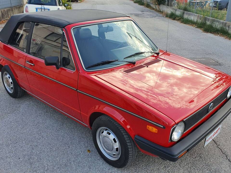 Afbeelding 5/50 van Volkswagen Golf Mk I Convertible 1.1 (1981)