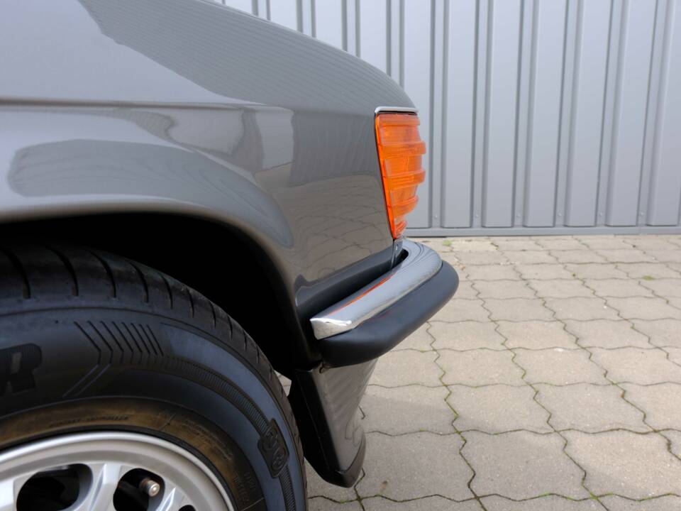 Image 93/97 de Mercedes-Benz 560 SL (1987)