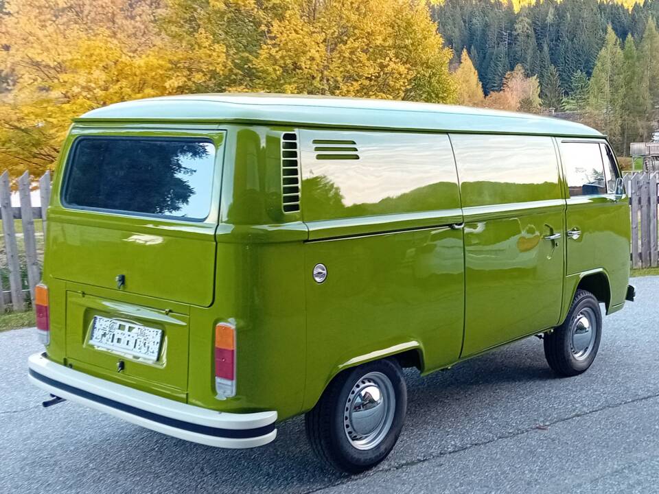 Afbeelding 5/24 van Volkswagen T2b panel van (1979)