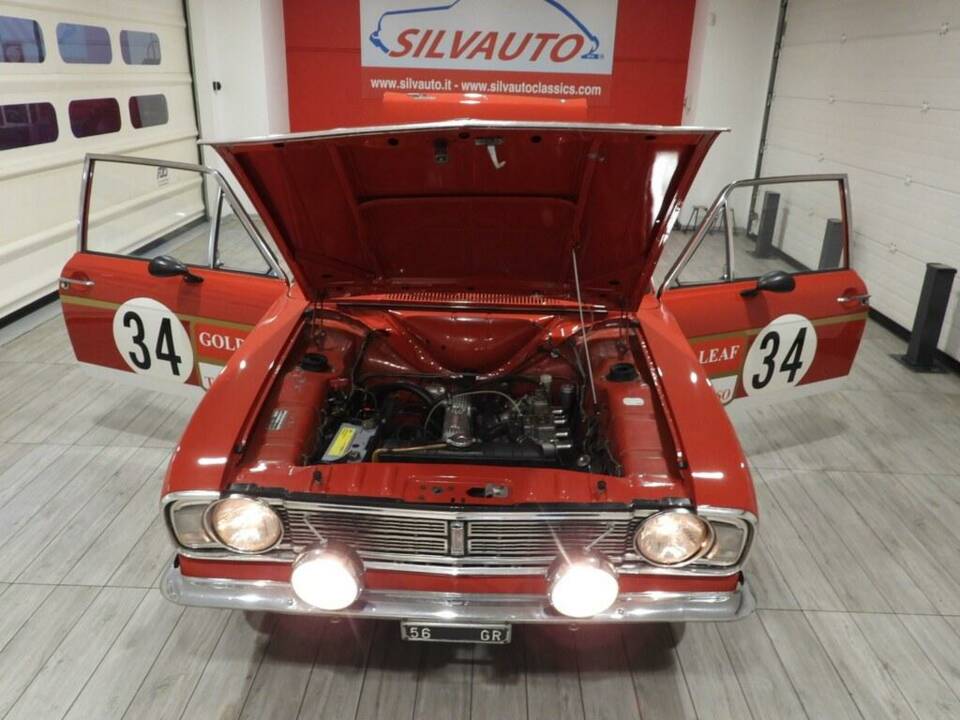 Afbeelding 12/15 van Ford Cortina GT (1967)