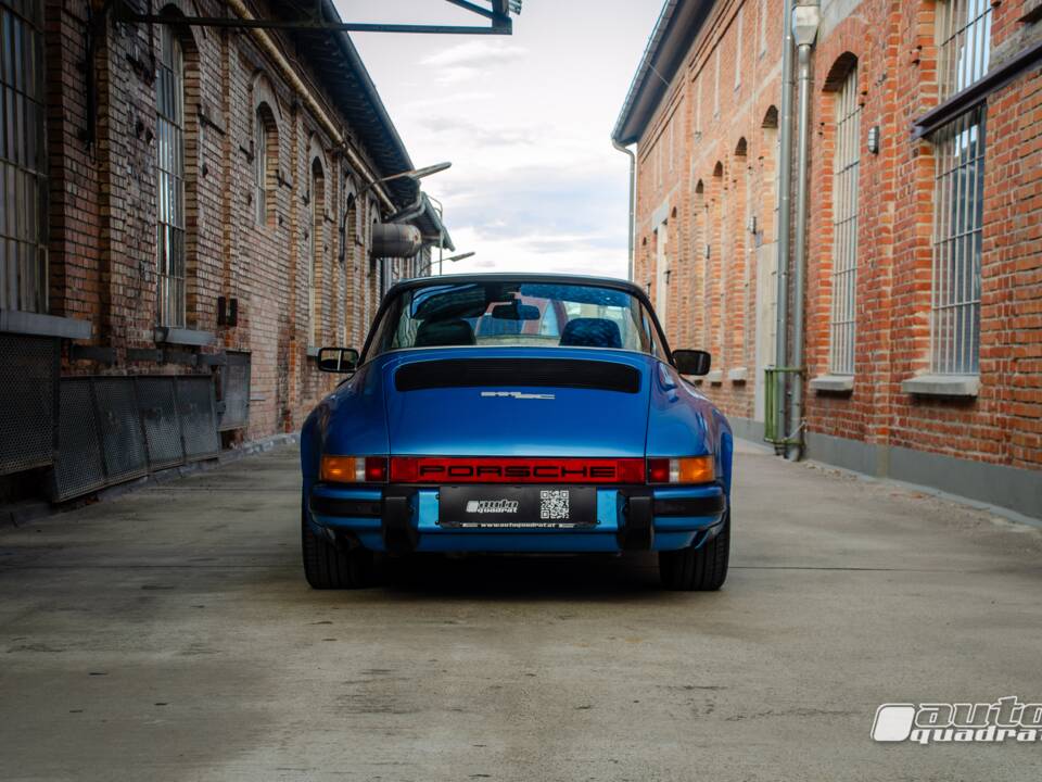 Image 7/13 of Porsche 911 SC 3.0 (1978)
