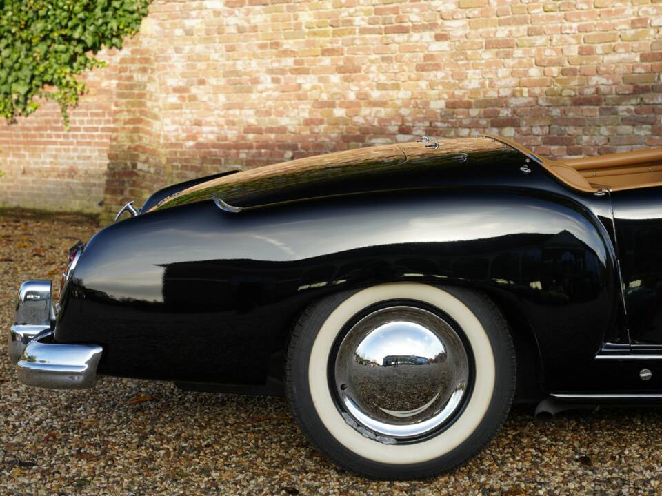 Image 39/50 of Nash-Healey Roadster (1953)
