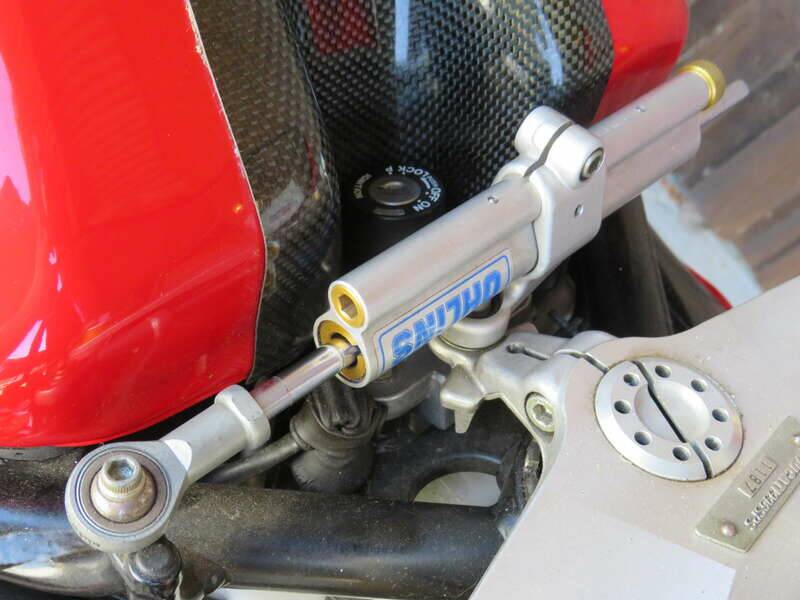 Bild 16/46 von Ducati 996 SPS (2000)