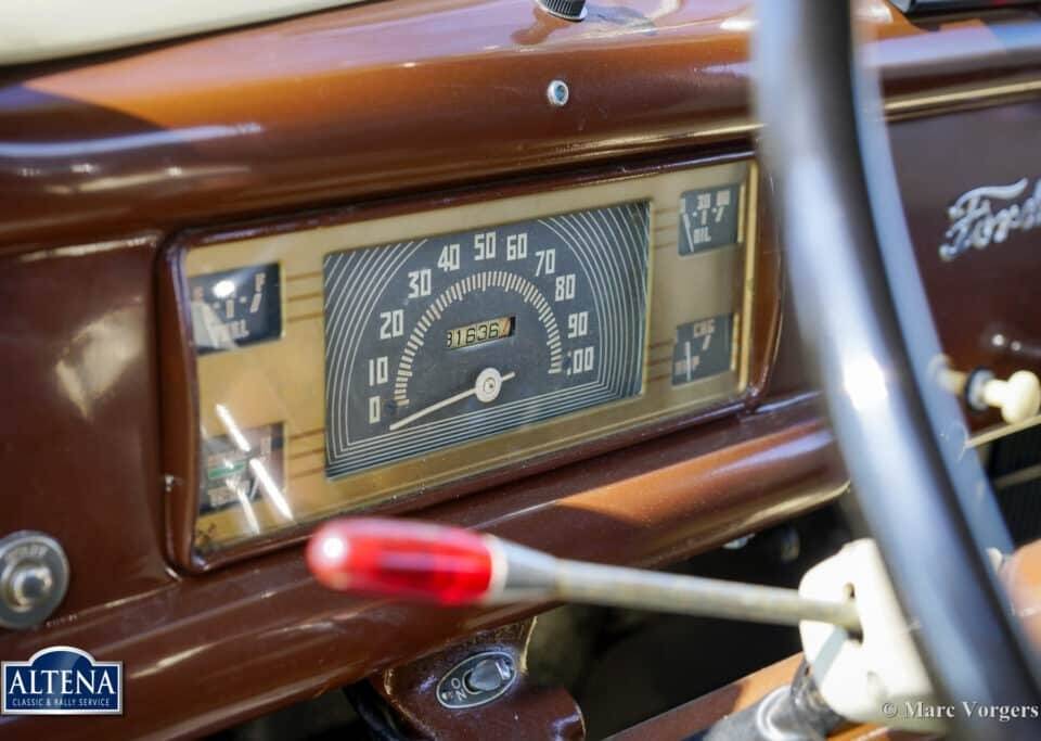 Bild 24/31 von Ford Pickup (1946)