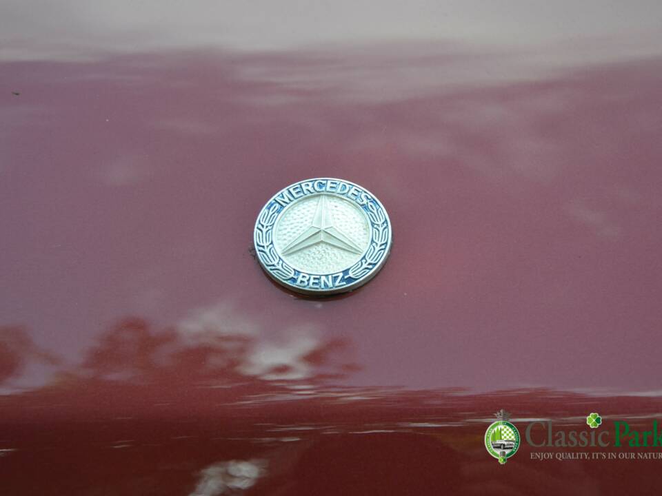 Image 49/49 de Mercedes-Benz 230 GE (SWB) (1993)