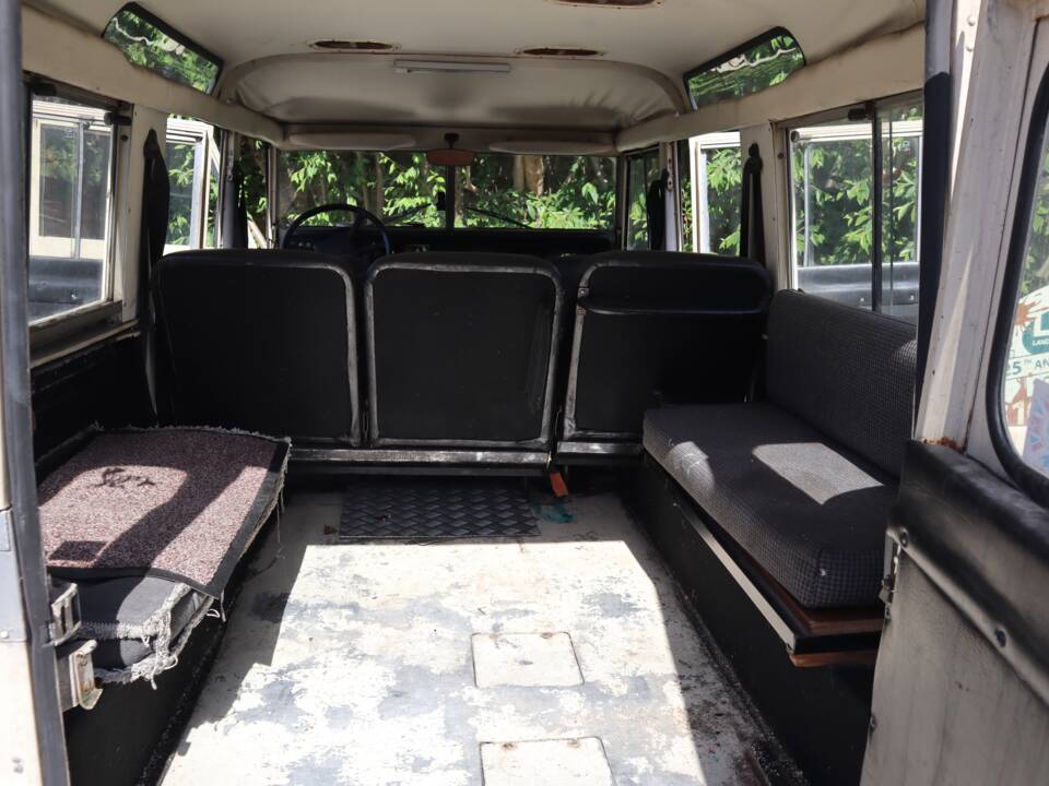 Afbeelding 25/56 van Land Rover 109 (1975)