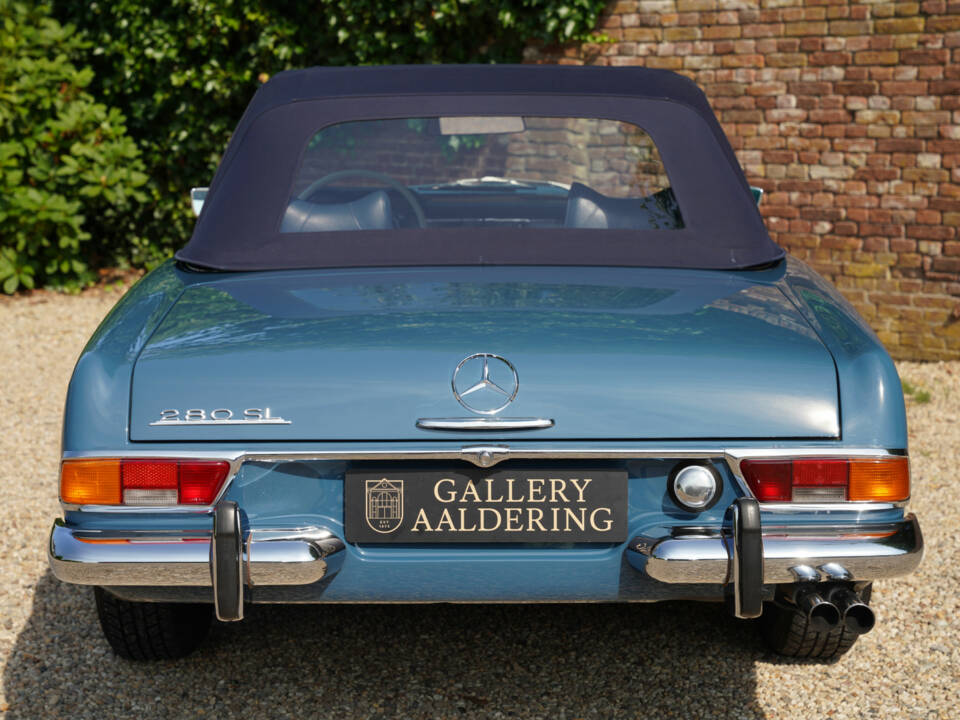 Imagen 6/50 de Mercedes-Benz 280 SL (1968)