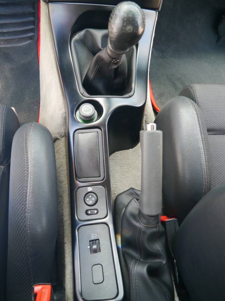 Bild 49/67 von Alfa Romeo GTV 2.0 V6 Turbo (1996)
