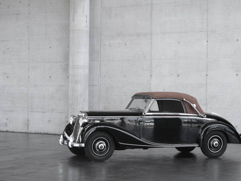 Image 4/50 de Mercedes-Benz 170 S Cabriolet A (1951)