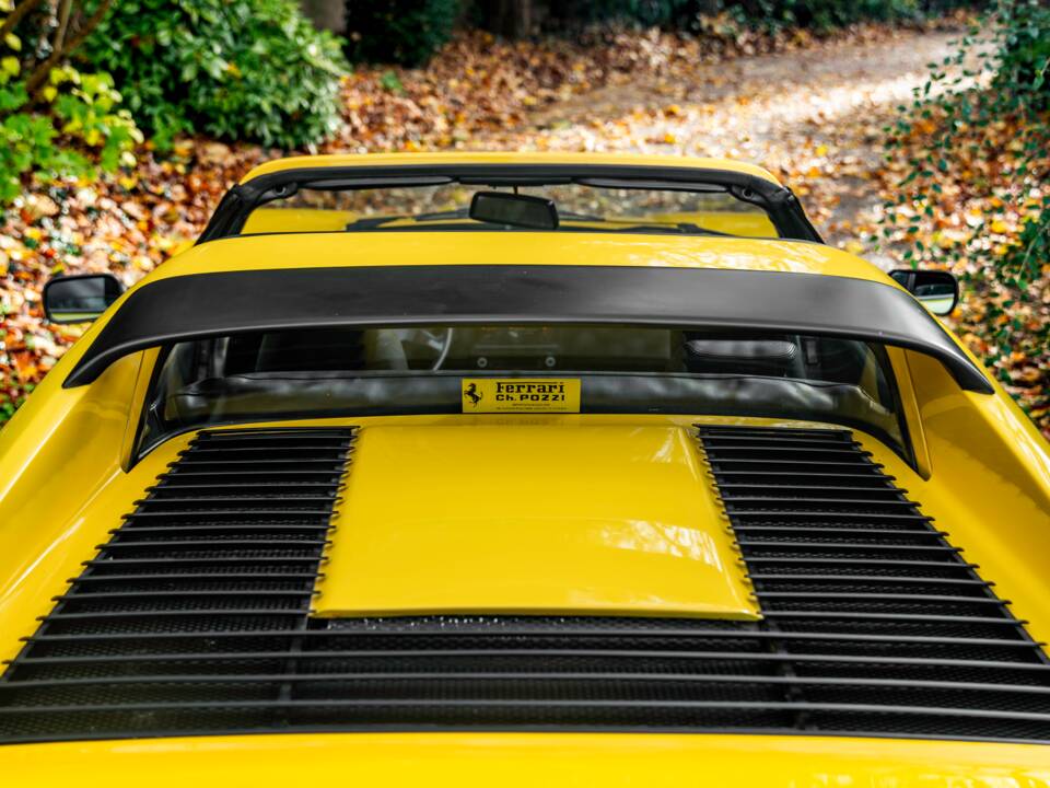 Bild 22/55 von Ferrari 328 GTS (1986)
