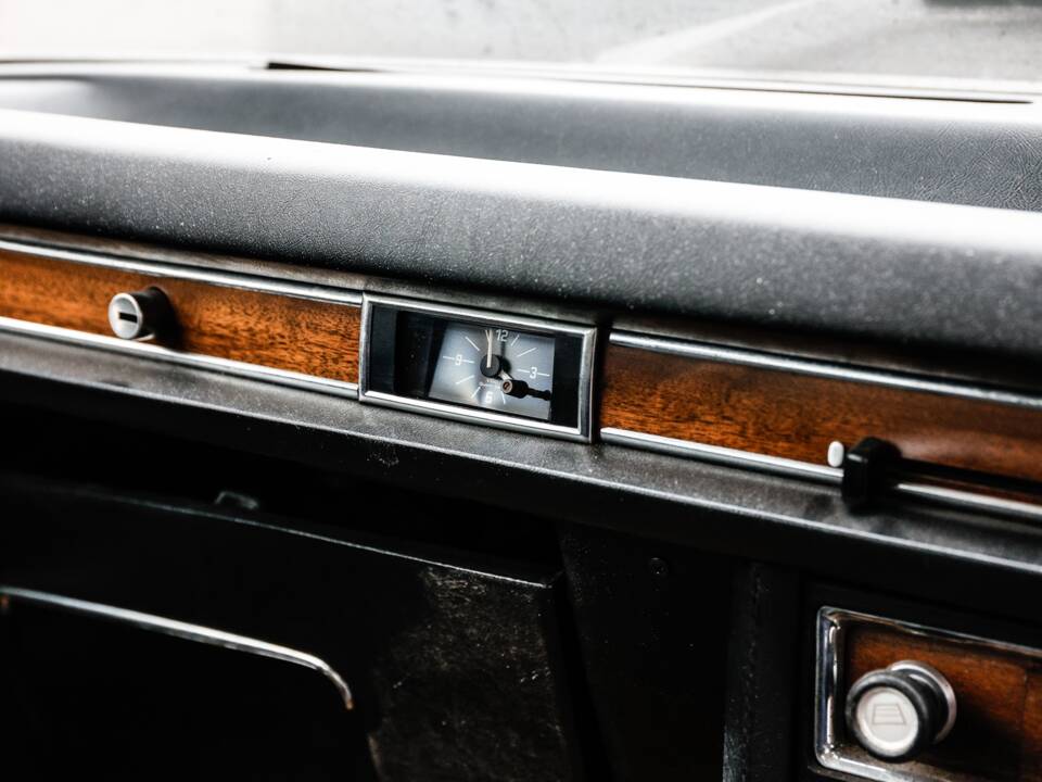 Bild 29/45 von BMW 3,0 Si (1976)