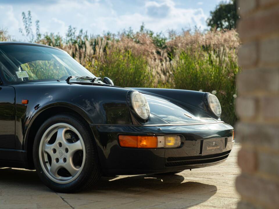 Image 24/50 de Porsche 911 Turbo 3.3 (1991)