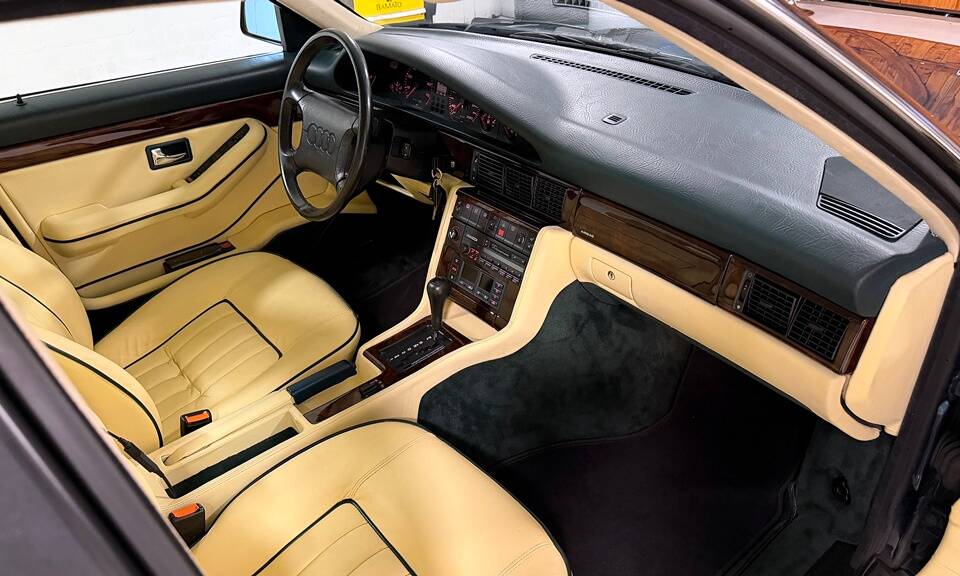 Bild 19/24 von Audi V8 4.2 (1993)