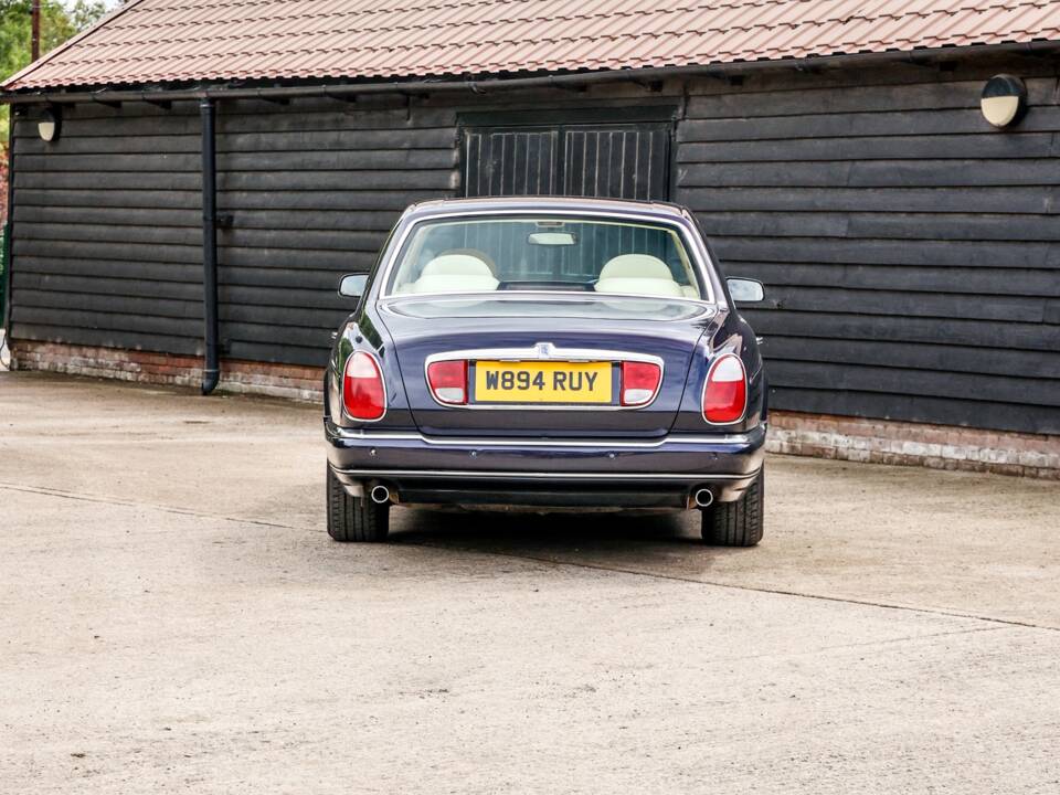 Bild 29/50 von Rolls-Royce Silver Seraph (2000)