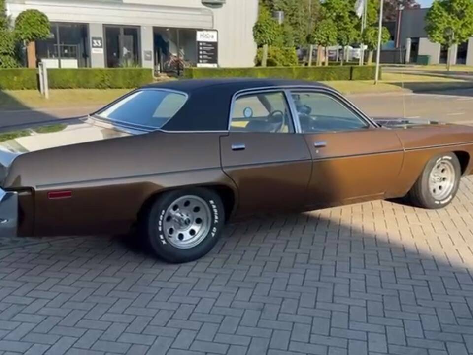 Image 6/8 of Plymouth Satellite (1974)