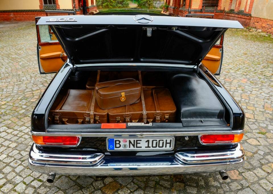 Image 9/78 of Mercedes-Benz 600 (1965)