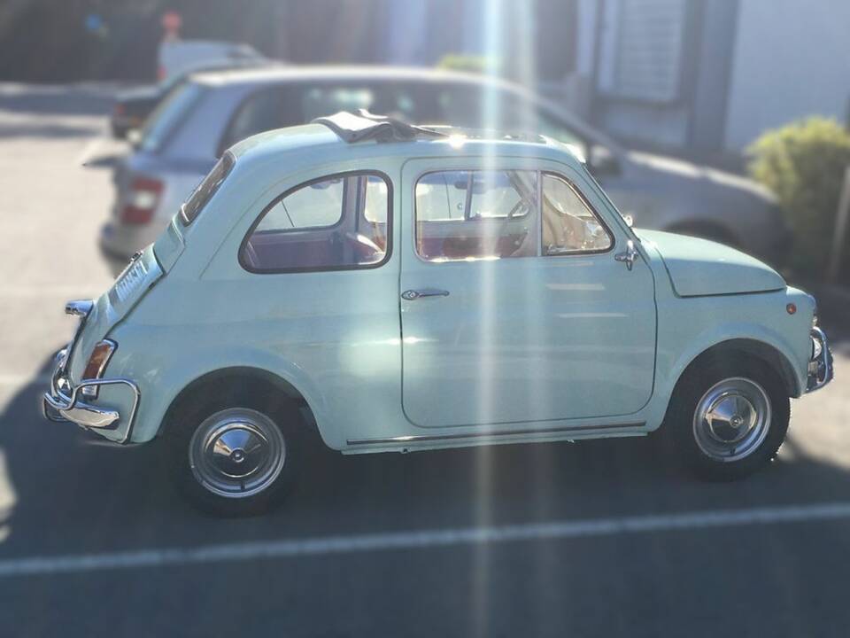 Image 7/8 of FIAT 500 F (1967)