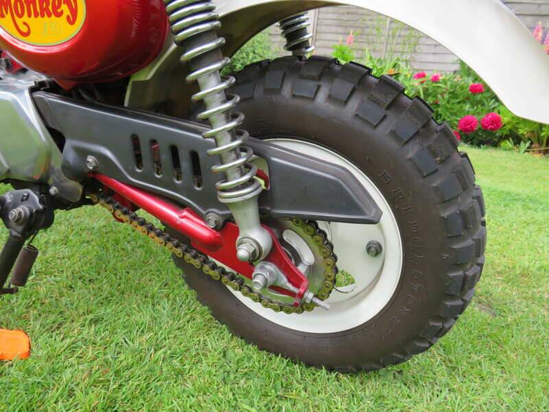 Immagine 30/36 di Honda Z 50 Monkey (2000)
