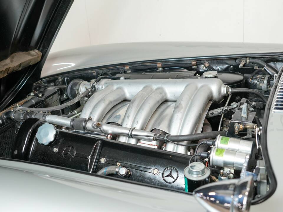 Imagen 39/50 de Mercedes-Benz 300 SL Roadster (1958)
