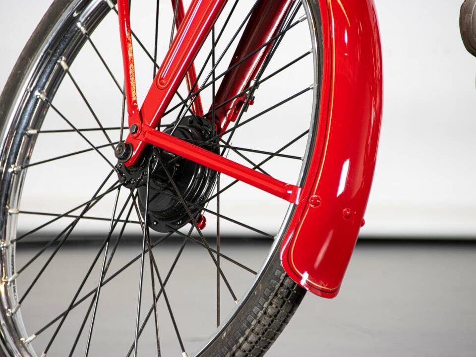 Afbeelding 22/50 van Moto Guzzi DUMMY (1948)