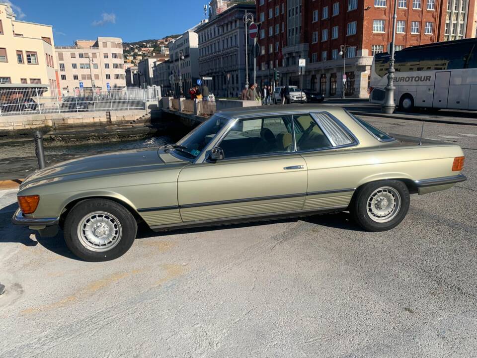 Imagen 4/5 de Mercedes-Benz 380 SLC (1982)