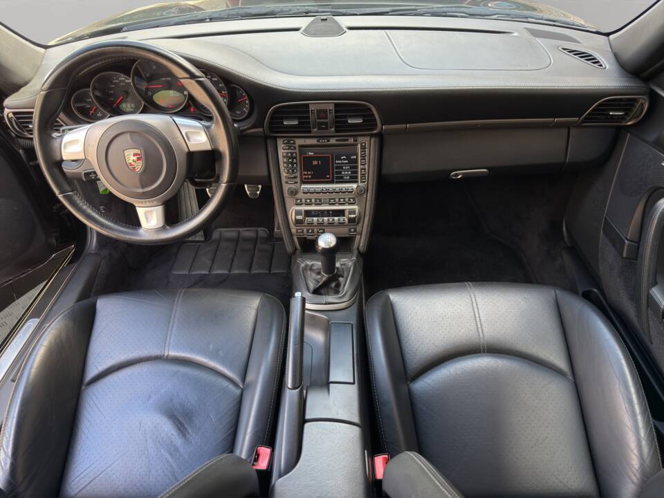 Afbeelding 10/25 van Porsche 911 Carrera 4 (2006)