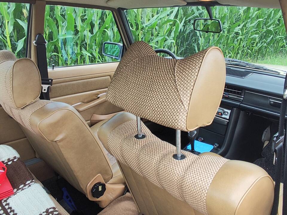 Bild 43/59 von Mercedes-Benz 230&#x2F;4 (1974)